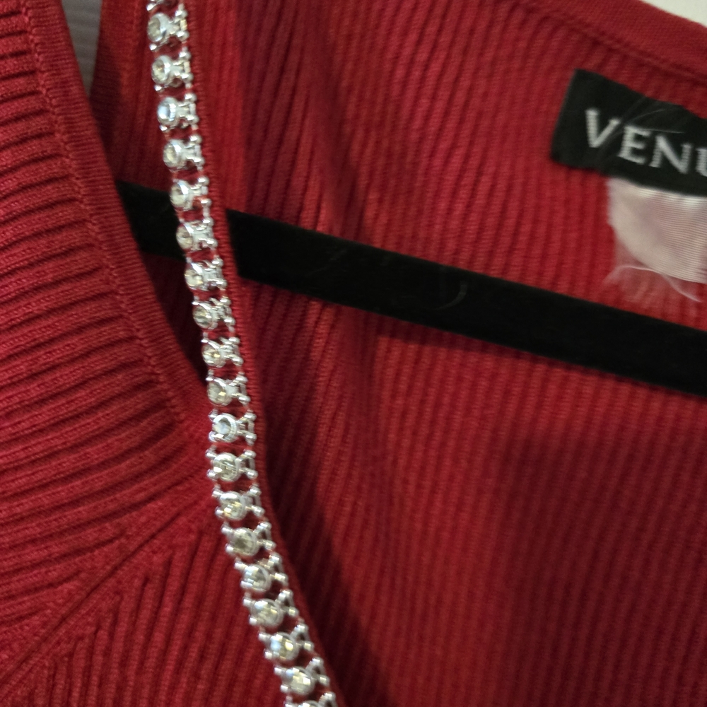 Venus Ruby Ribbed Zip Front Blouse - image 3